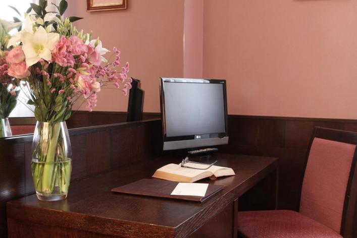 Hotel City ピアチェンツァ 部屋 写真