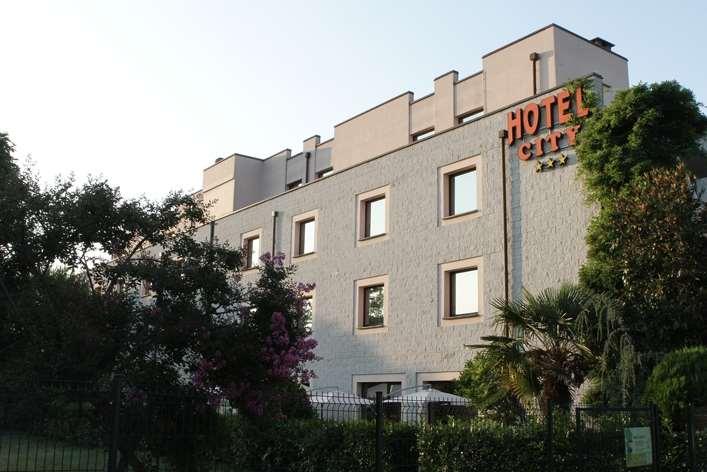 Hotel City ピアチェンツァ エクステリア 写真